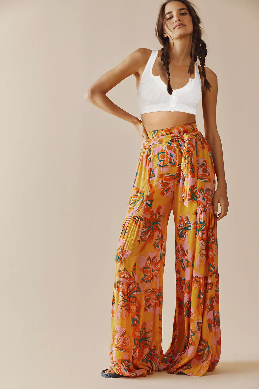 Dame Boho-stil bluse med puffærmer og elegant knaplukning Stilla