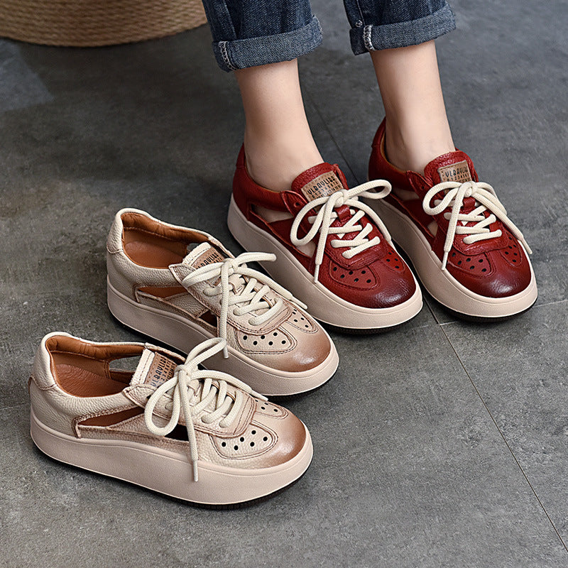 Dame Sneakers med moderigtige cut-out-detaljer og robust plateau Stilla