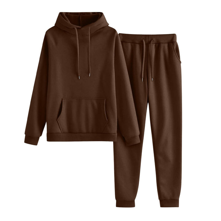 Dame hoodie og jogger sæt i en afslappet pasform med praktiske lommer Skovae