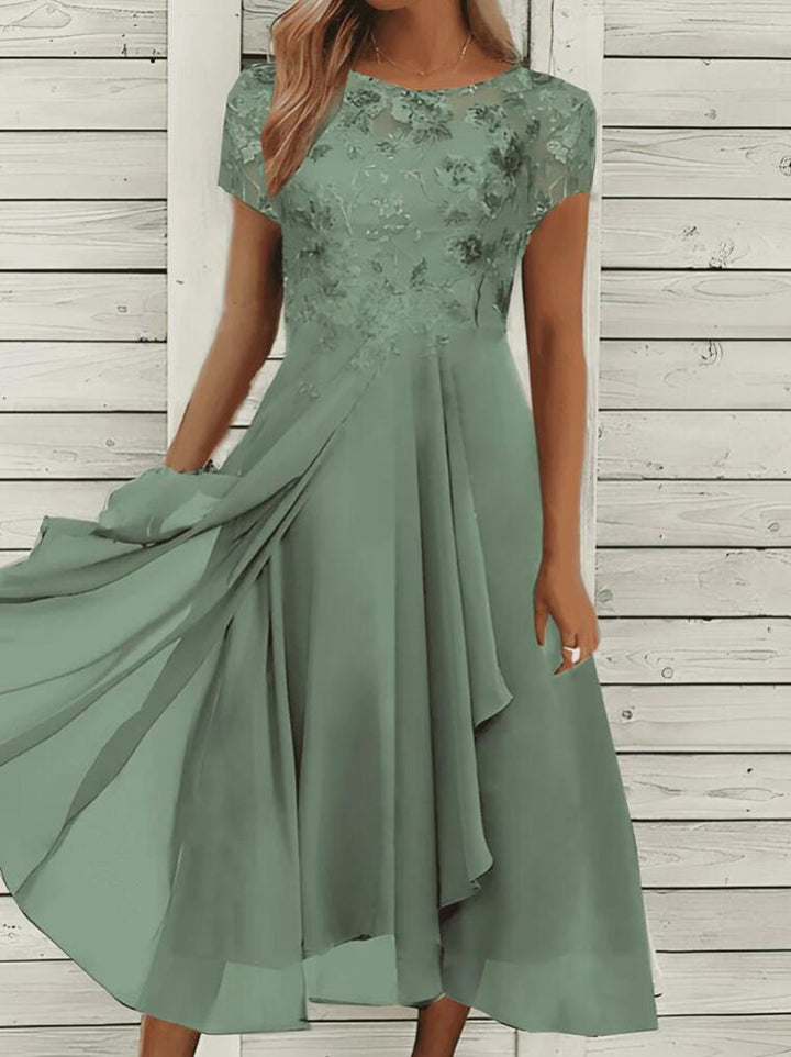 Dame nan flydende chiffon-midi kjole med blomsterbroderet overdel og asymmetrisk lagdelt nederdel Skovae