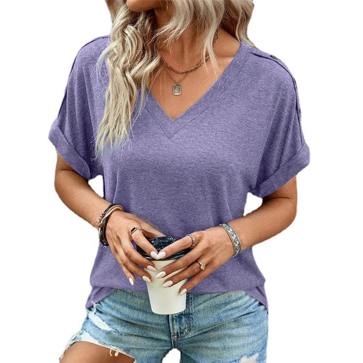 Dame V-udskæring T-shirt med fashionable knapdetaljer Stilla