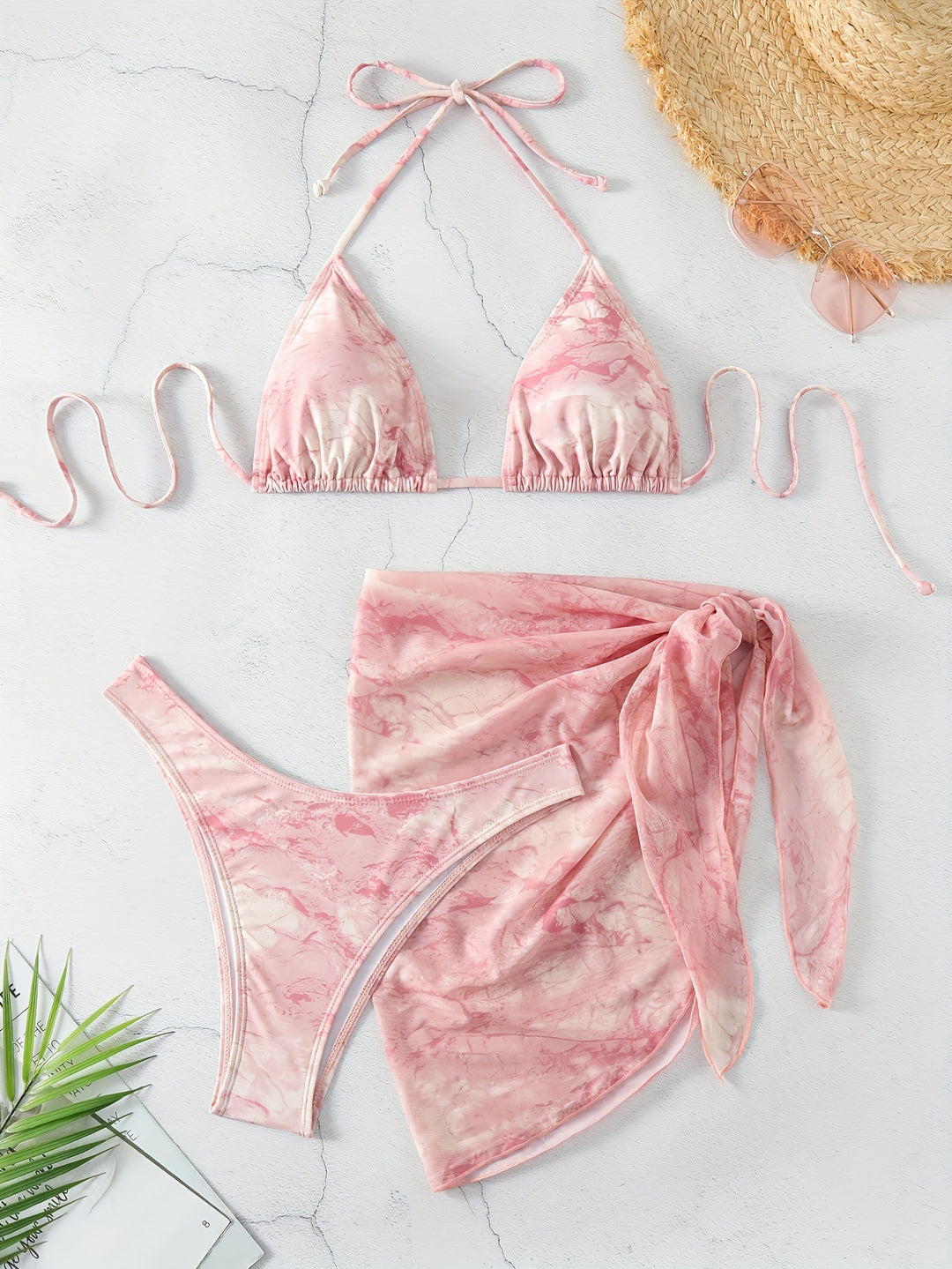 Dame Triangel-Bikini-Sæt med elegant Viklesarong Skovae