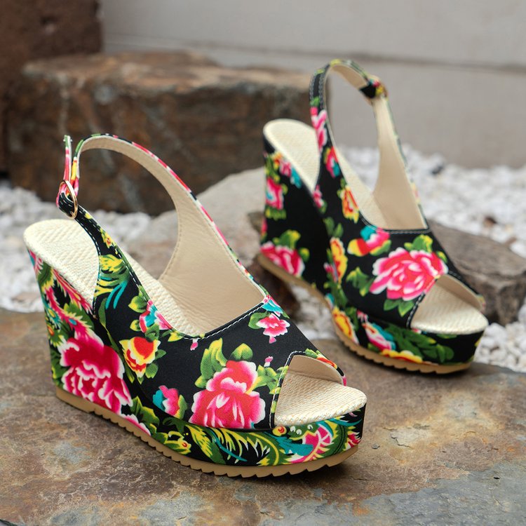 Dame Wedge-sandaler med blomstermotiver og komfortabel sål Stilla