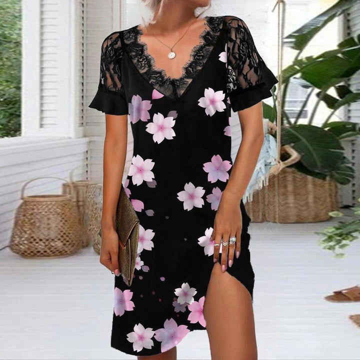 Dame spidse kjole med floralt design Stilla