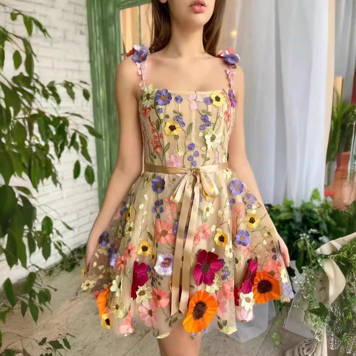 Stilla | Chic Blomster Broderi Bodycon Sexet Kjole