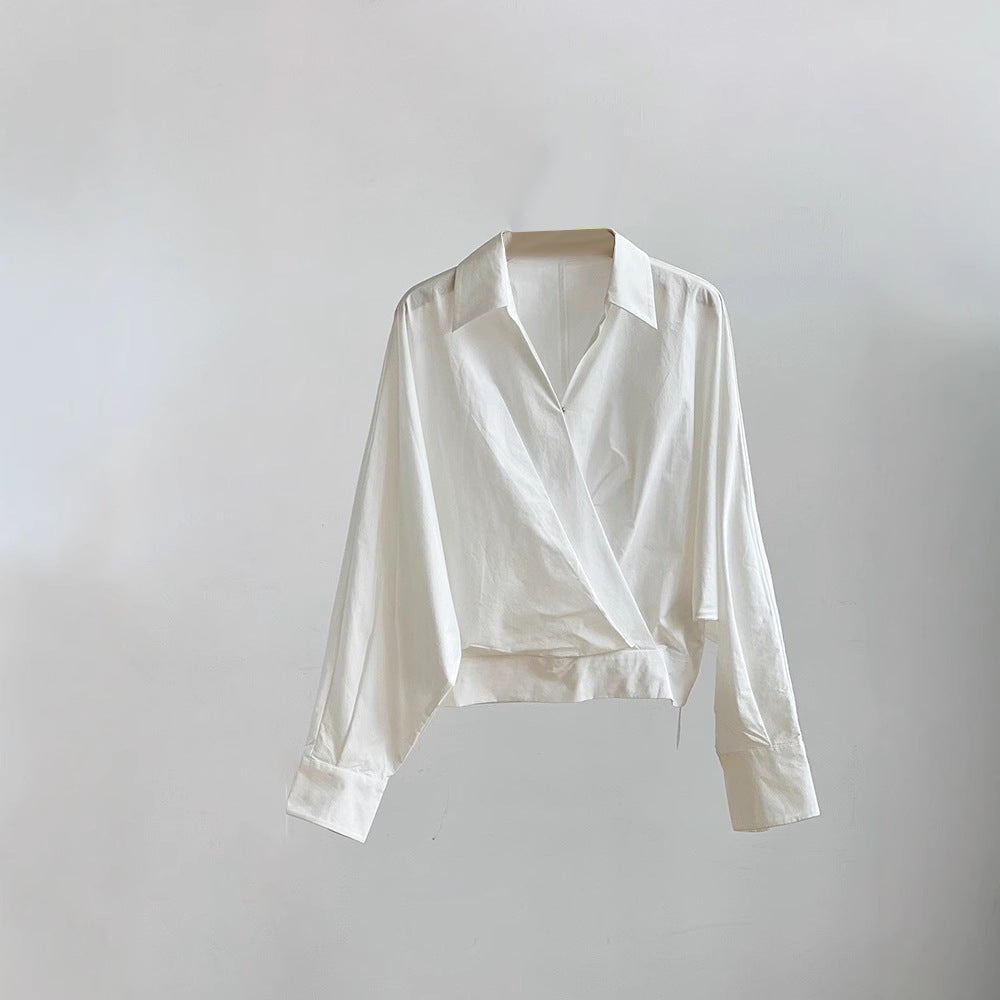 Dame bluse skjorte med elegant indpakningslook og moderne krave Stilla