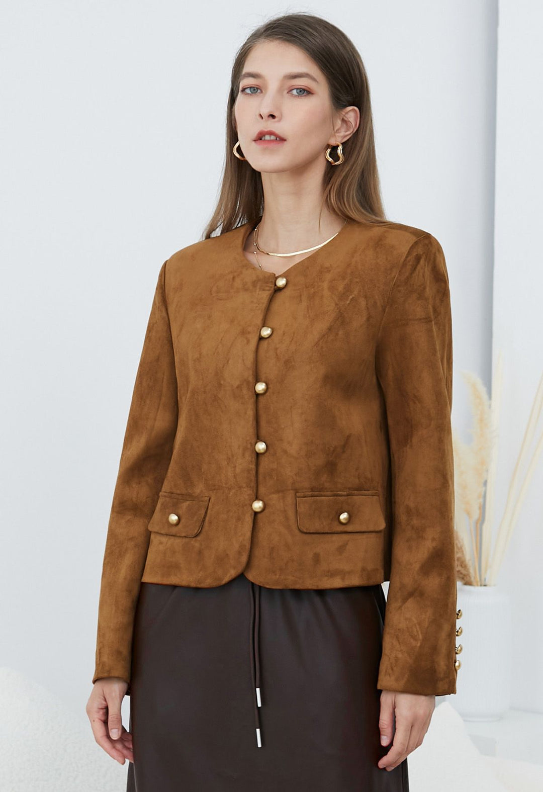 Dame Elegant Suede-Jakke med dekorative Knapper Stilla