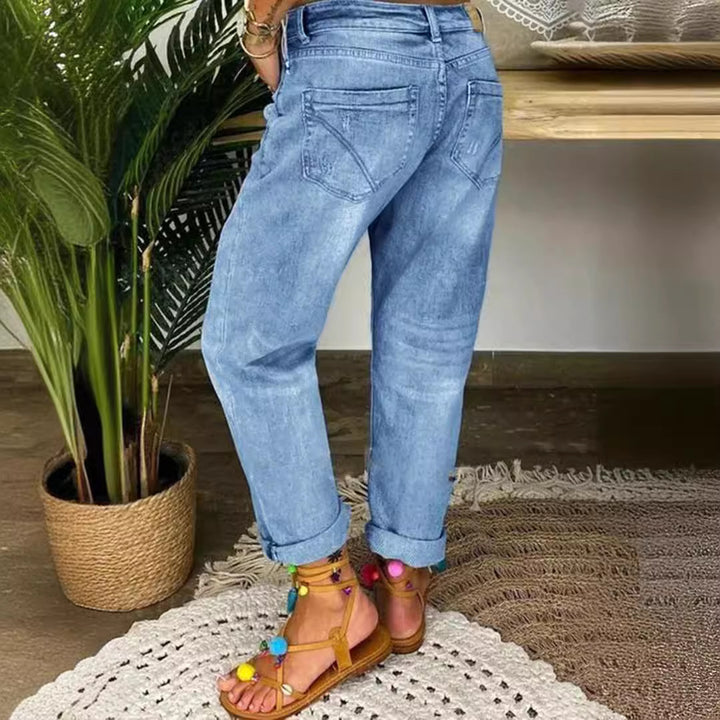 Dame Boyfriend Jeans med knapstolpe og afslappede destroyed-detaljer Stilla