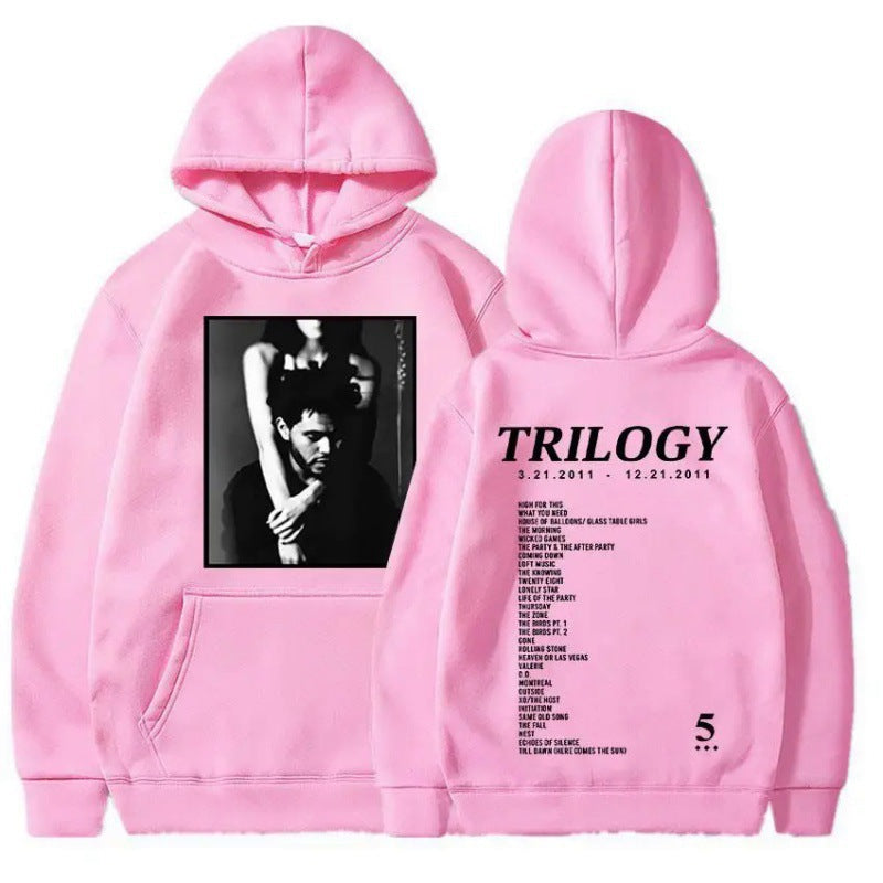 Dame hoodie med kunstnerisk fotoprint og unik skrift Skovae