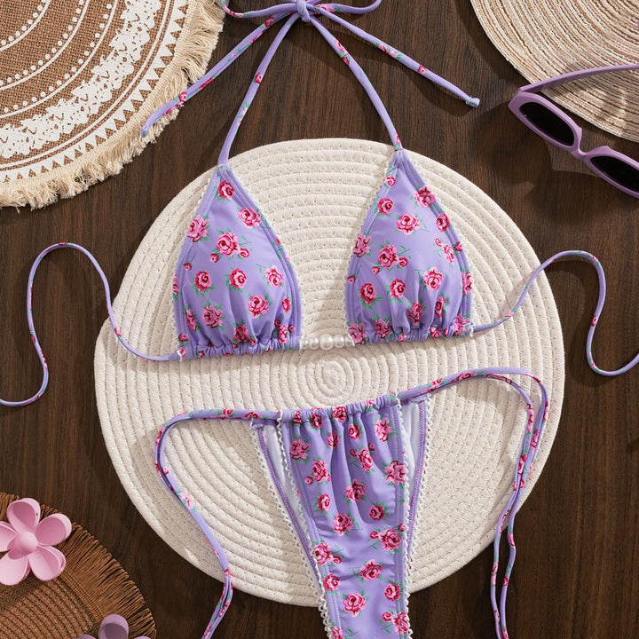 Dame Triangel-Bikini med blomstret print og legende flæser Skovae
