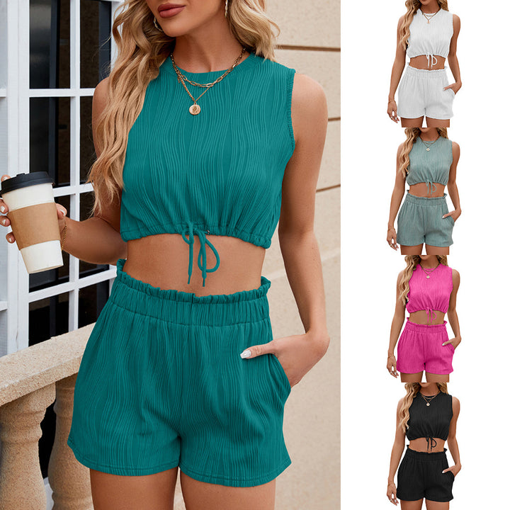 Dame fritids-sæt med figursyet crop-top og elastiske shorts Stilla