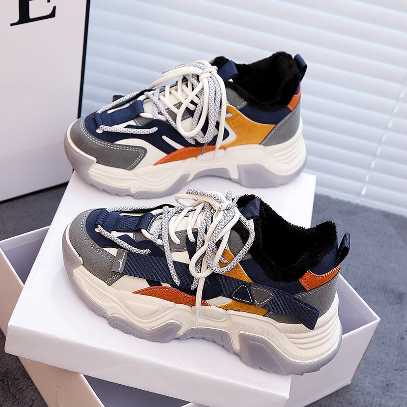 Dame Sportliche Løbesneakers med innovativ snørestilling og polstret indersål Stilla