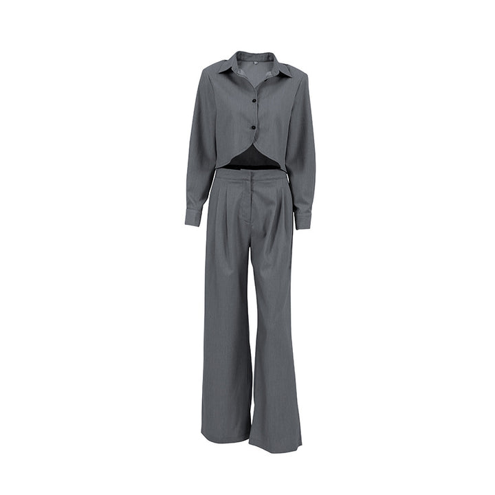 Dame afslappet sæt bestående af cropped bluse og vidt skårne palazzo-bukser Stilla