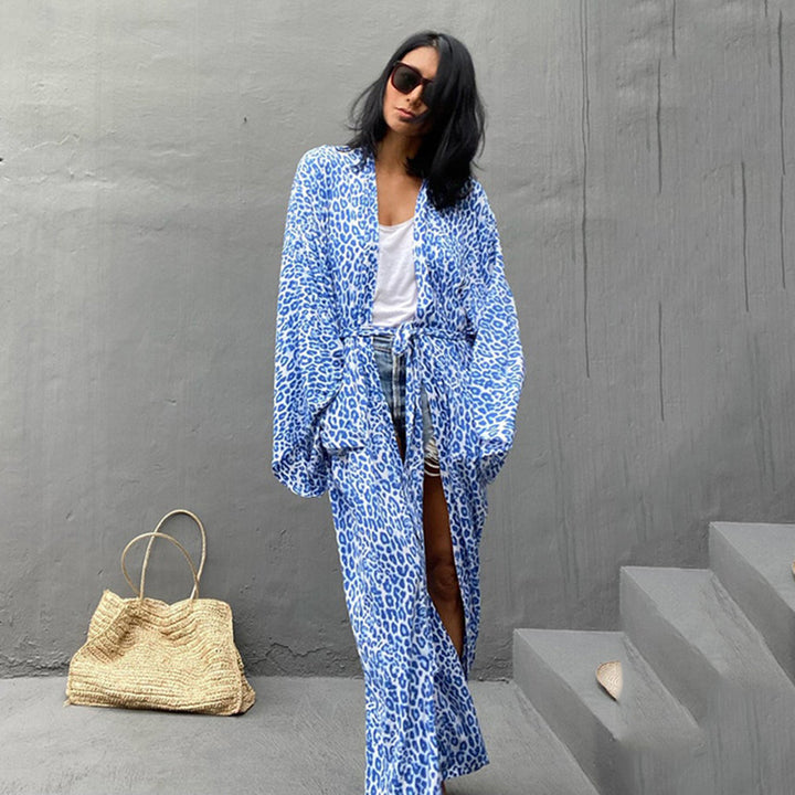 Dame elegant kaftan med dyremønster og brede ærmer Stilla