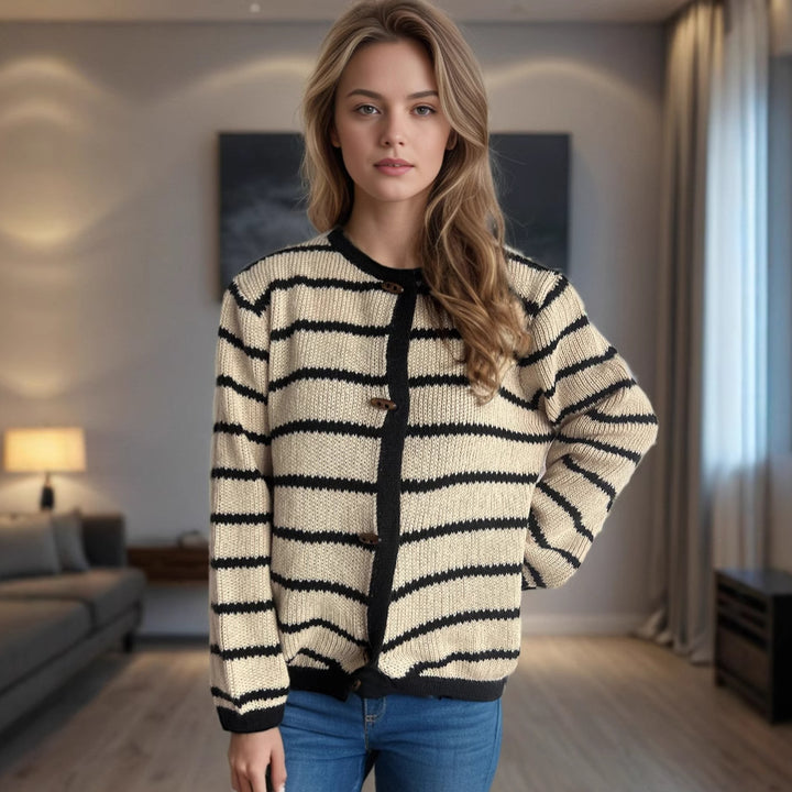 Damerne afslappet strikket cardigan med elegante træknapdetaljer og stilmønster med striber Stilla