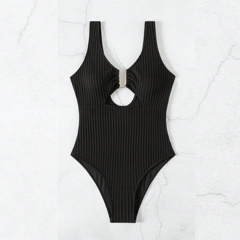 Dame Cut-Out Badedragt med elegant ribbet design Skovae