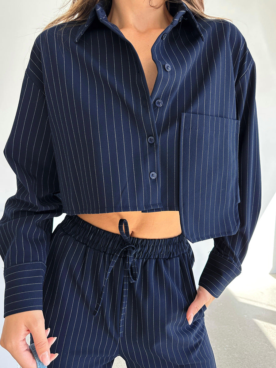 Dame sæt bestående af cropped bluse og bred bukser med elegant struktur Stilla