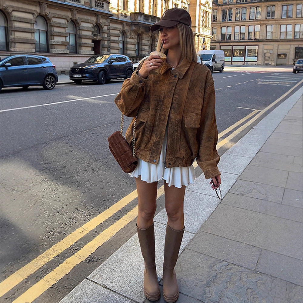 Dame Oversized Suede Jakke med store lommer og afslappet snit Stilla