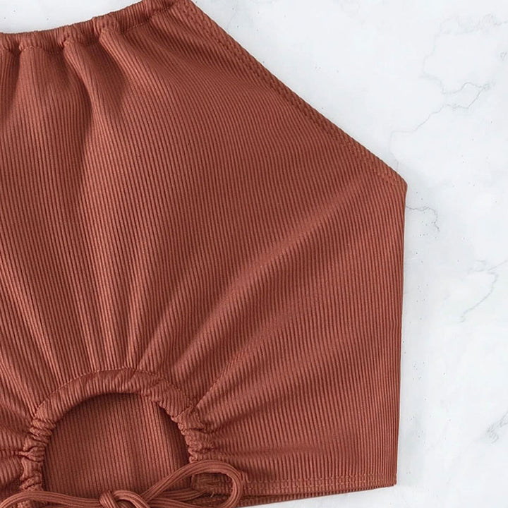 Dame Sporty Set med knapdetalje og rynkede shorts Stilla