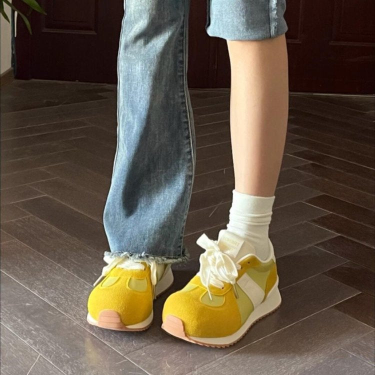 Dame mode Komfort-sneakers med åndbart overdelsmateriale og trendy design Stilla
