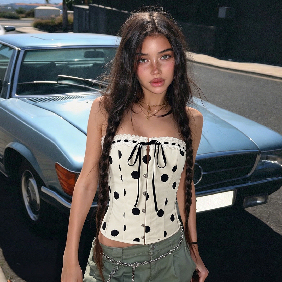 Dame top med strapless design og legende polka-dot mønster Skovae