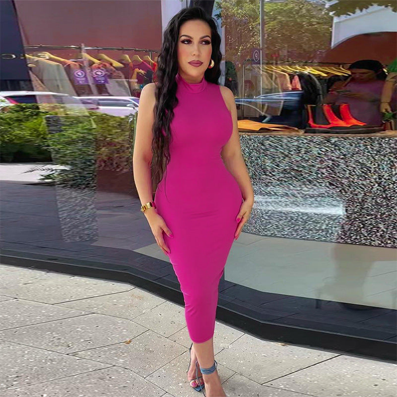 Femme Chic Højkrave Bodycon Midi Kjole Stilla