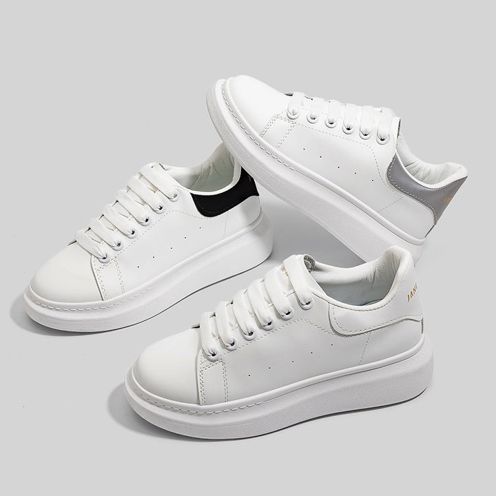 Dame Sneakers med elegant plateau sål og unik hælkonstruktion Stilla