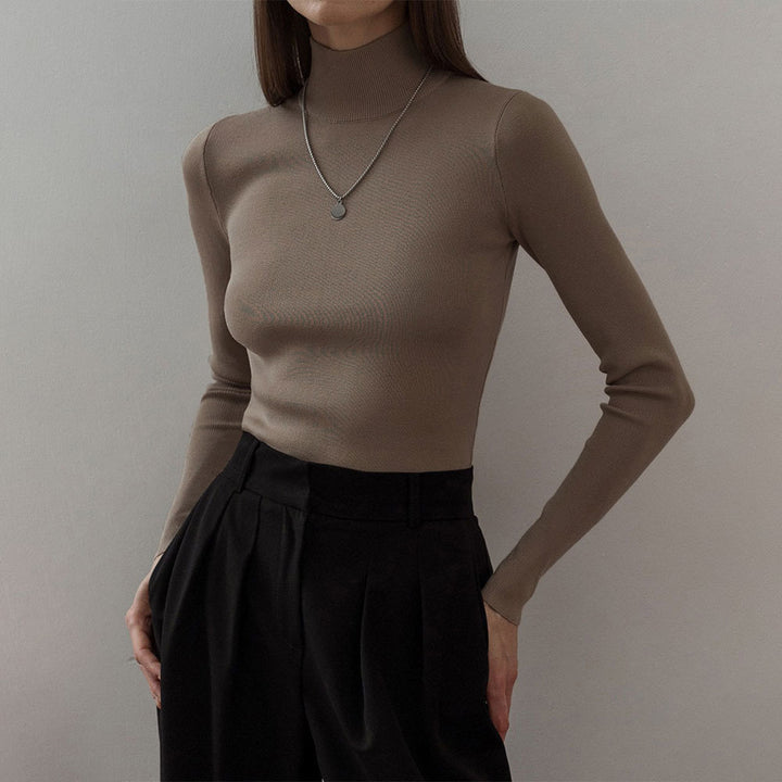 Kvindernes Højkvalitets Turtleneck Sweater Lavet af Fint Strikmateriale Stilla