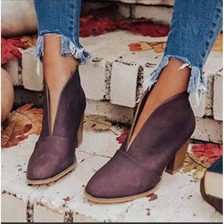 Dame High-Heel Støvler med elegant udsnit og moderigtig blokhæl Stilla