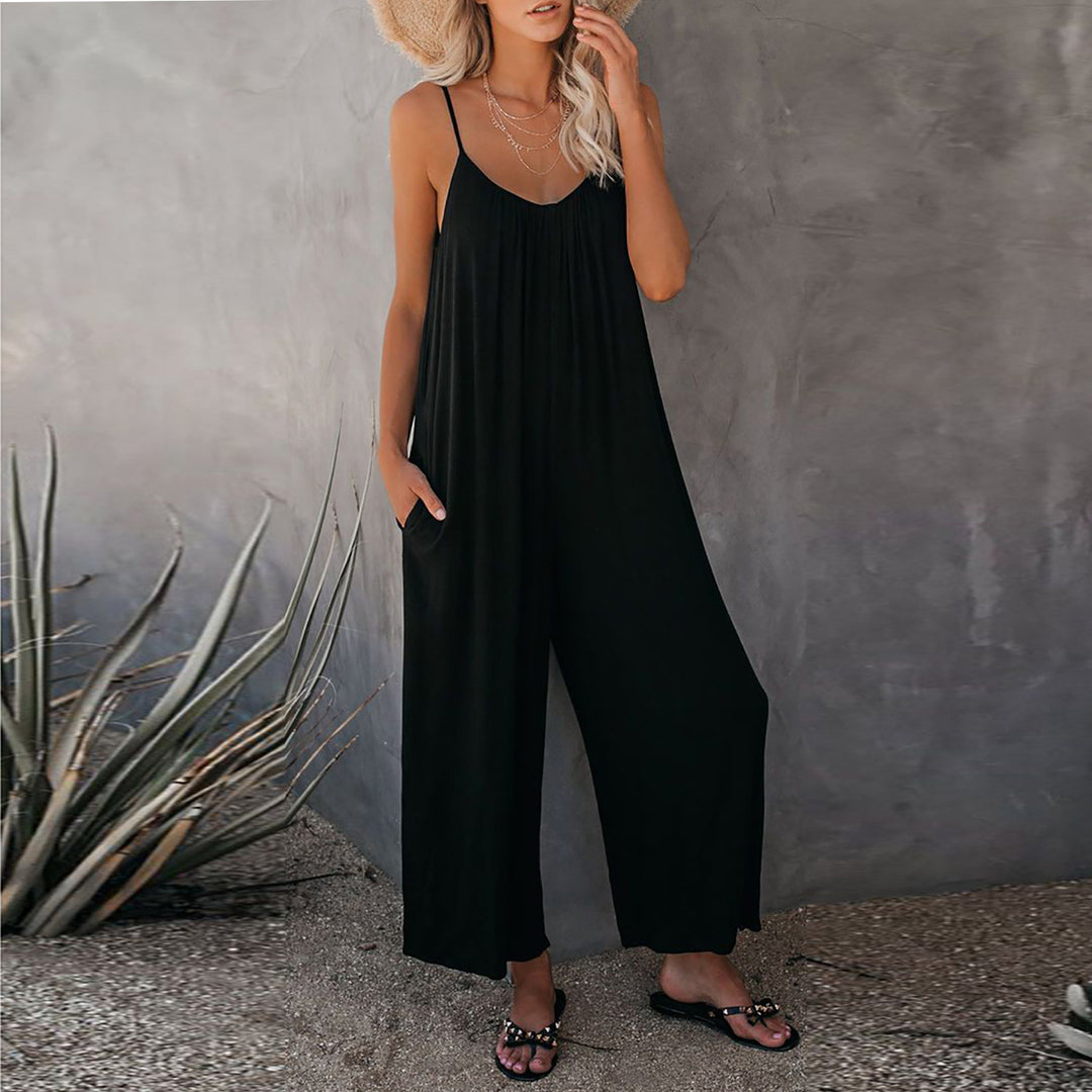 Dame let jumpsuit med justerbare stropper og praktiske lommer Stilla