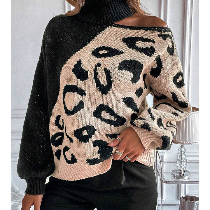 Kvindernes strikkede sweater med moderigtigt leopardmønster og høj krave Stilla