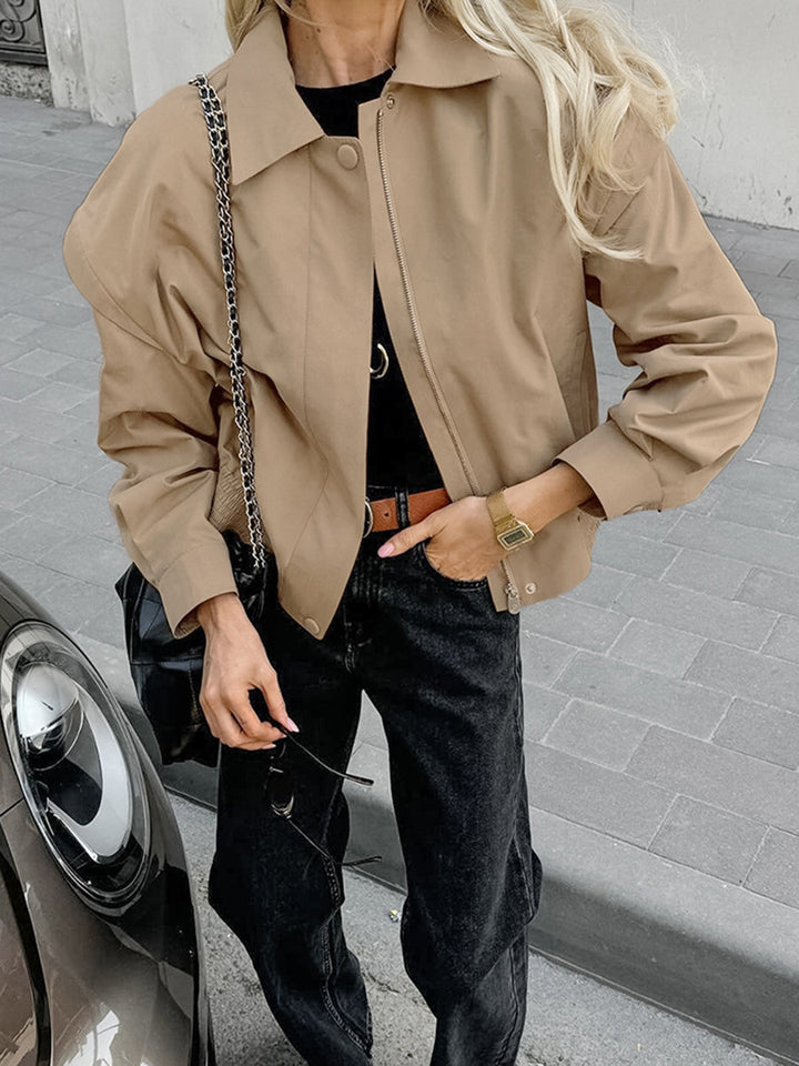 Damekortjakke med afslappet oversized-snit og dekorative detaljer Stilla