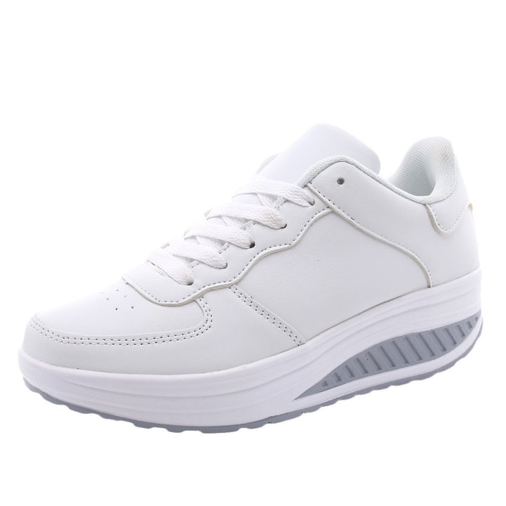 Dame nan støttende komfort sneakers med kileformet dæmpningssål og perforeret forreste kappe Skovae