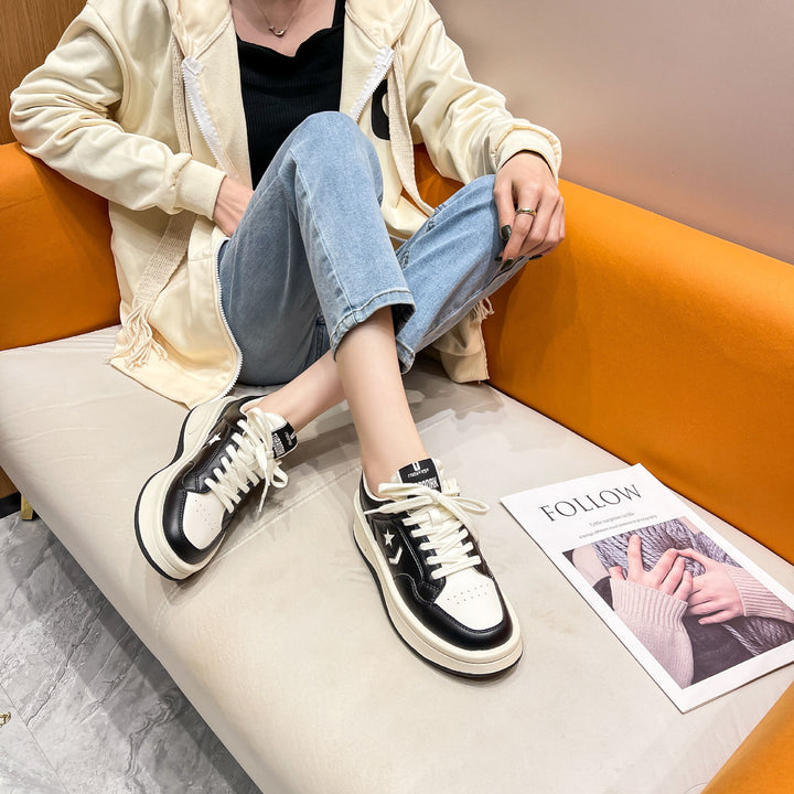 Dame Sneakers med modigt design og behagelig, støddæmpende sål Stilla