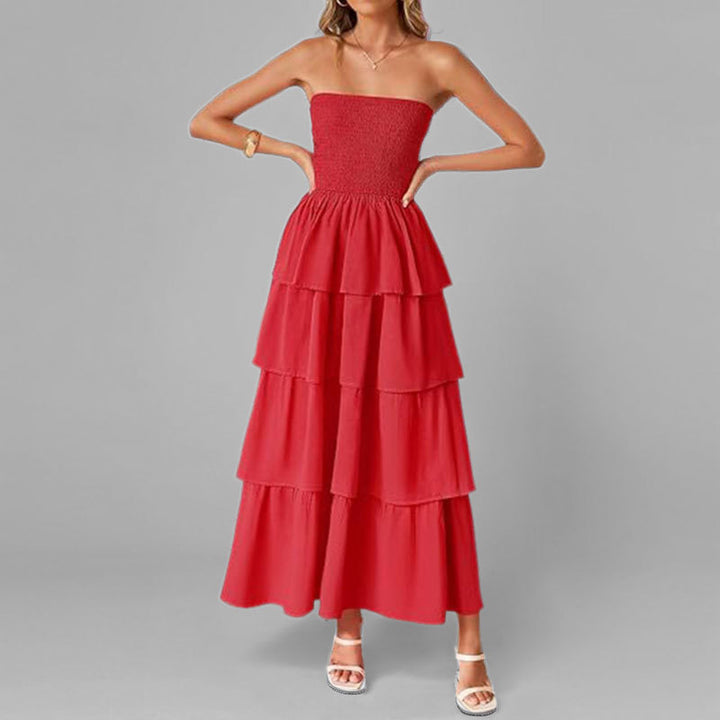 Kvinders maxi kjole med off-the-shoulder design og voluminøs tiered nederdel Stilla