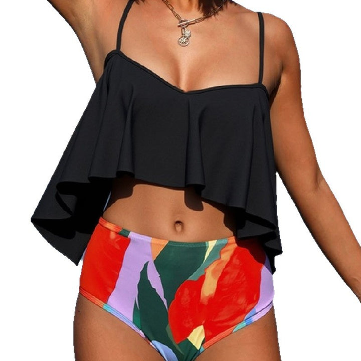 Dame bikinisæt med moderne oversized top og figurvenlig bund Skovae