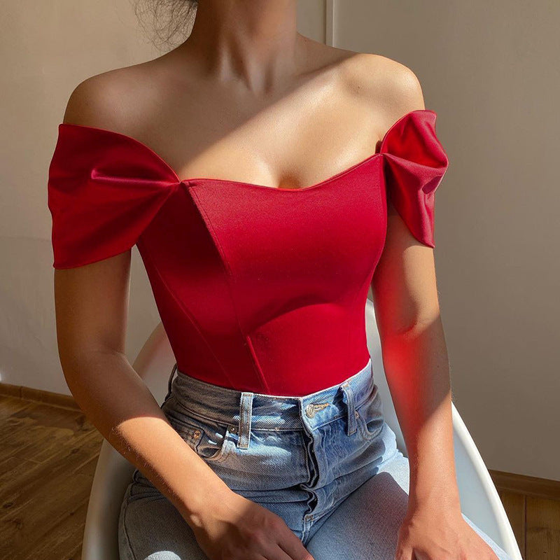 Dame Off-Shoulder Satin Bodysuit Stilla