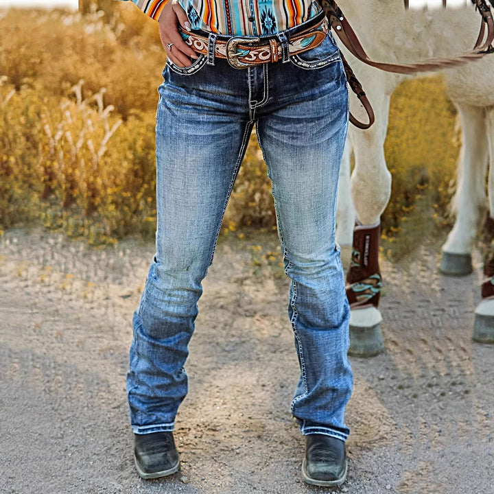 Dame jeans i western-stil med detaljeret hest-applikation Stilla