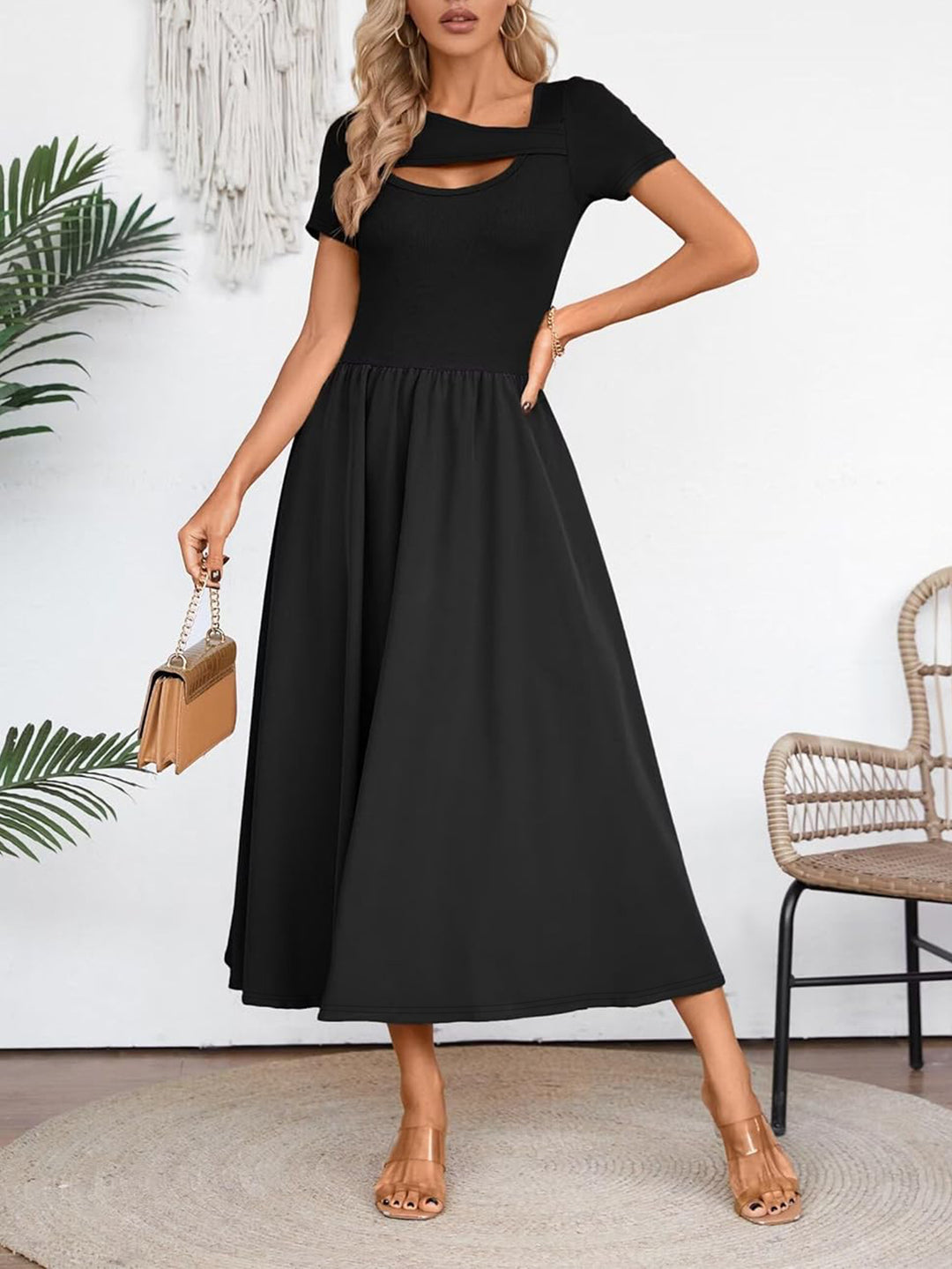 Dame Elegant Maxi-Kjole med innovativt Cut-Out-design og vidde nederdel Stilla