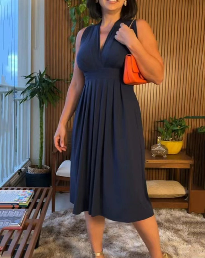 Dame Midikjole med elegant indpakningsdesign og raffineret drapering Stilla