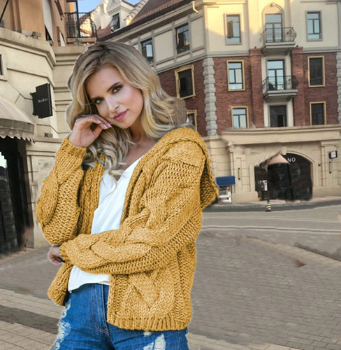 Kvinders chunky strik cardigan med hætte og asymmetrisk design Stilla