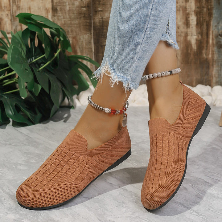 Dame behagelige Slip-On sneakers med åndbart strikket overmateriale og fleksibel fodseng Stilla