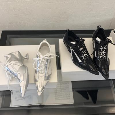 Dame High Fashion Sneakers med futuristisk design og filigrane detaljer Stilla