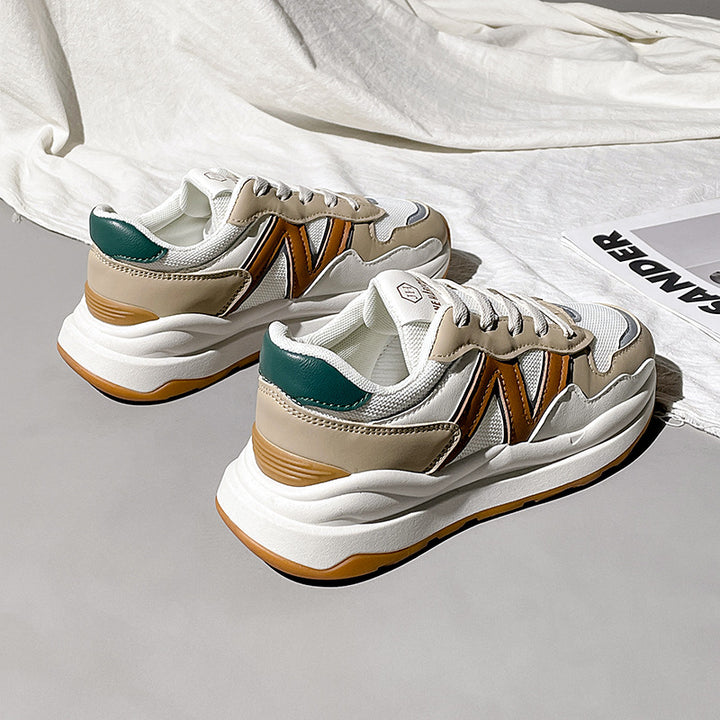 Dame Sporty Sneakers med åndbar mesh-konstruktion og stødabsorberende sål Stilla