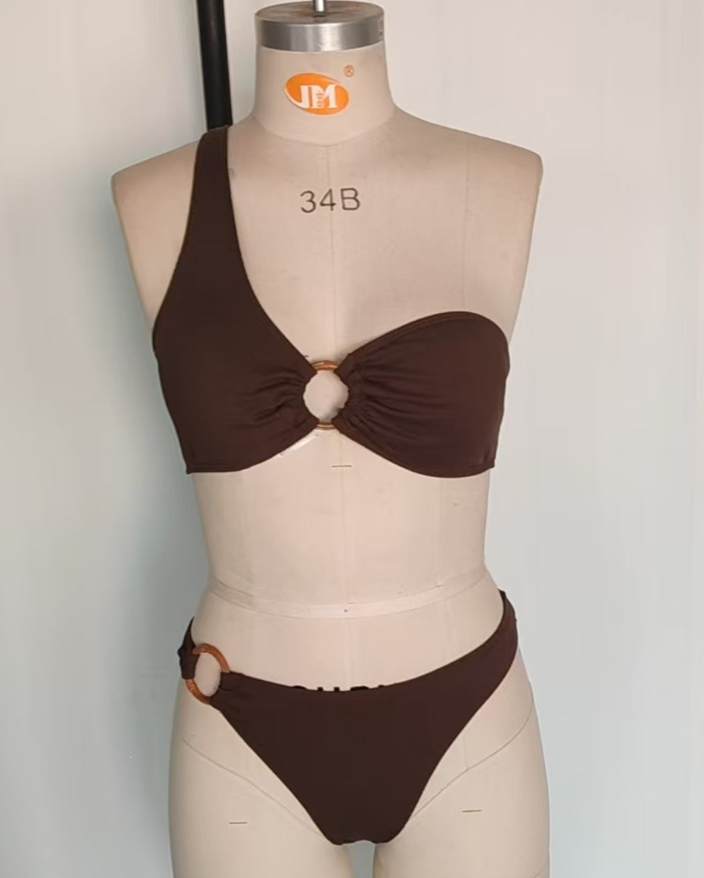 Dame Stilfuld Triangel-Bikini med gyldne detaljer Skovae