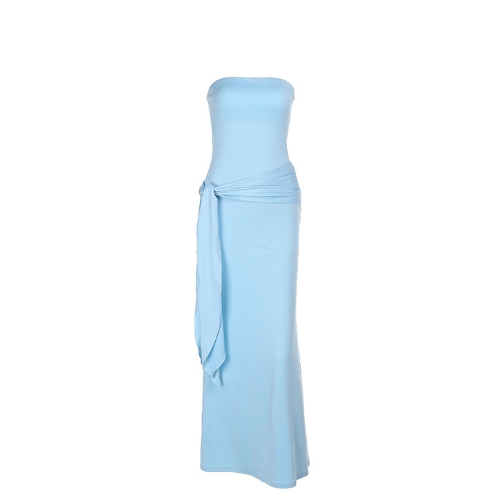 Dame elegant maxikjole med off-shoulder design og draperet talje Skovae