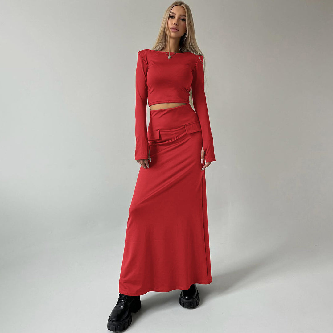 Dame sæt bestående af langærmet crop-top og maxi-nederdel med rynker Stilla