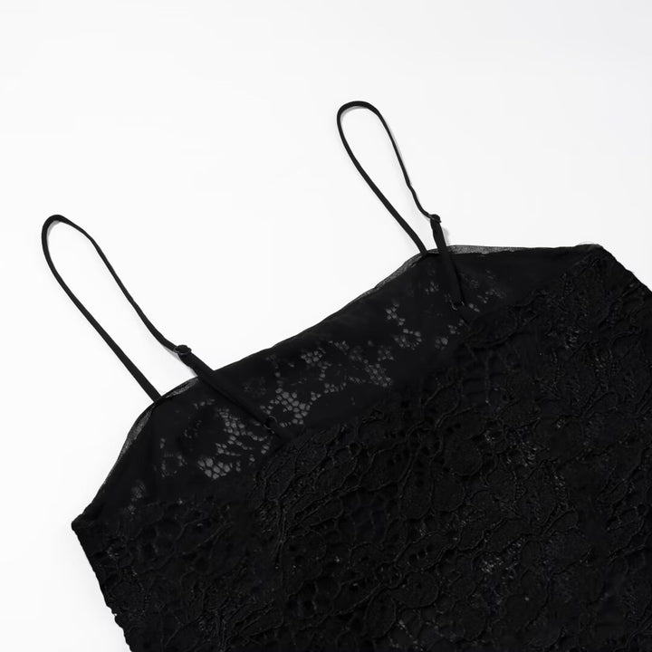 Dame-spids-camisole med asymmetrisk snit og dekorative stropper Skovae