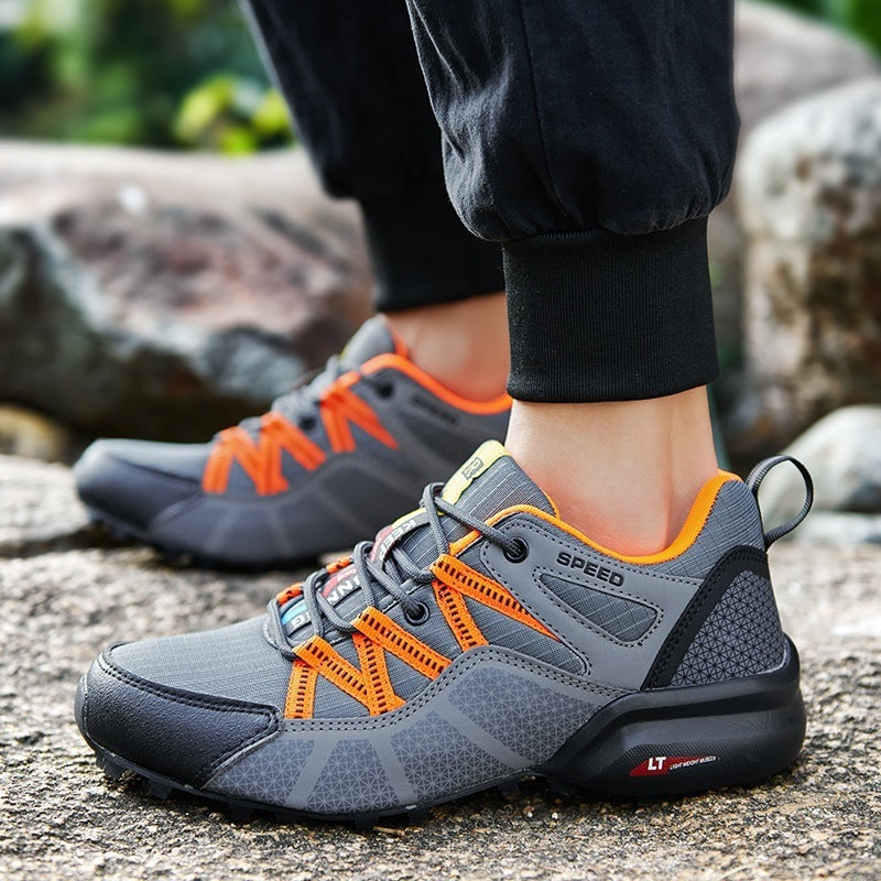 Herren nan robust Trailrunning- og Outdoor-sneakers med grepvennlig multiterræn-profil sål, forstærket tåhætte og bungee-snøring Skovae