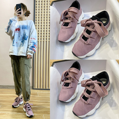 Dame Sporty Sneakers med elastisk snøringssystem og dæmpende sål Stilla